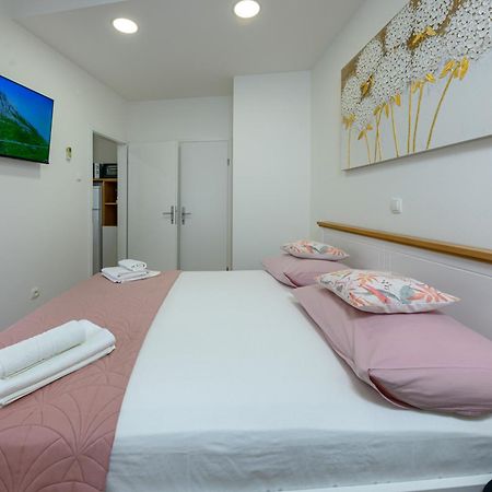 Apartmani Rita Baška Voda المظهر الخارجي الصورة