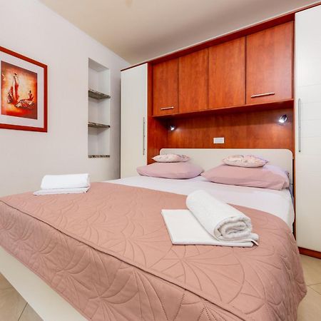 Apartmani Rita Baška Voda المظهر الخارجي الصورة