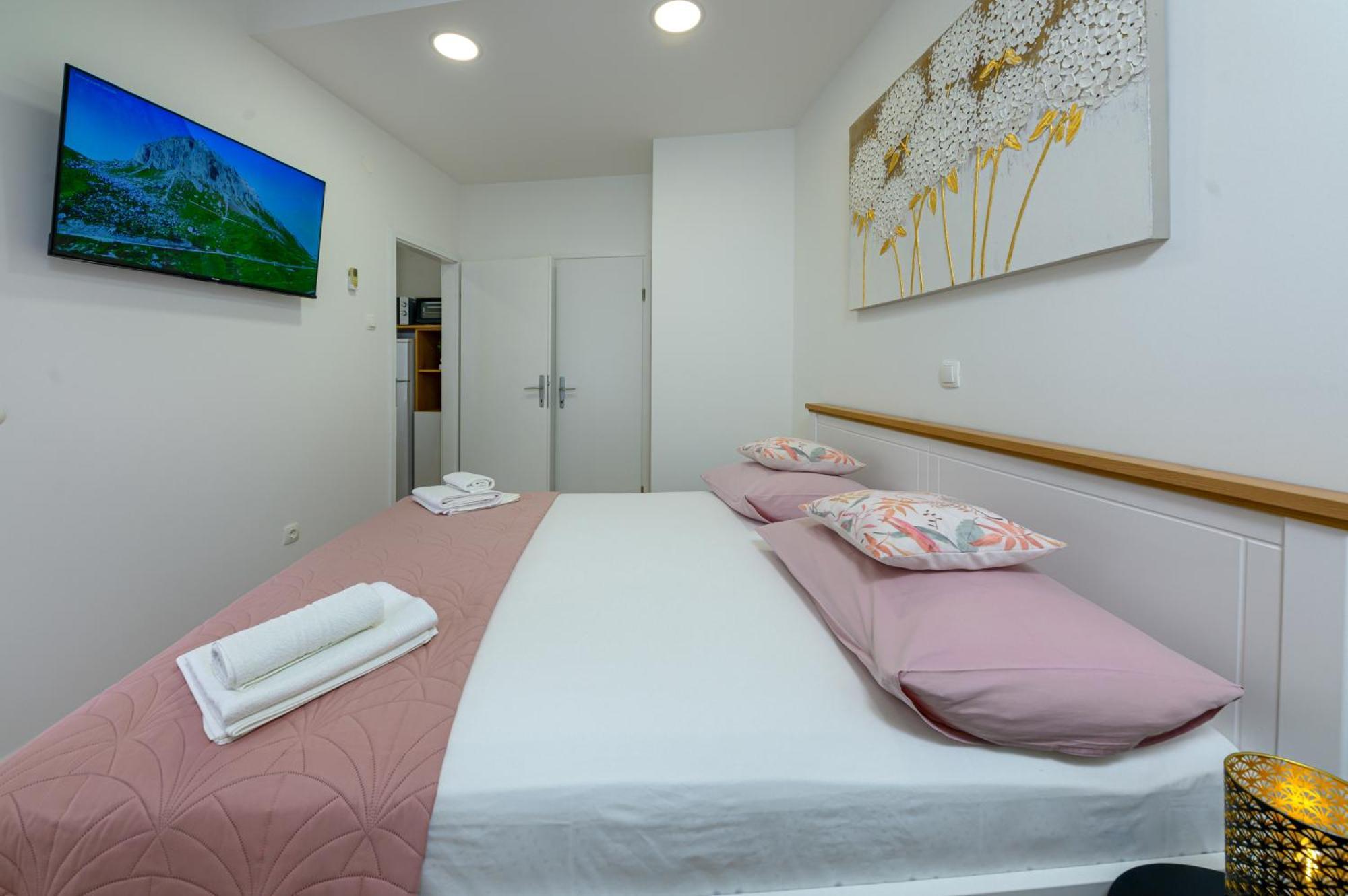 Apartmani Rita Baška Voda المظهر الخارجي الصورة