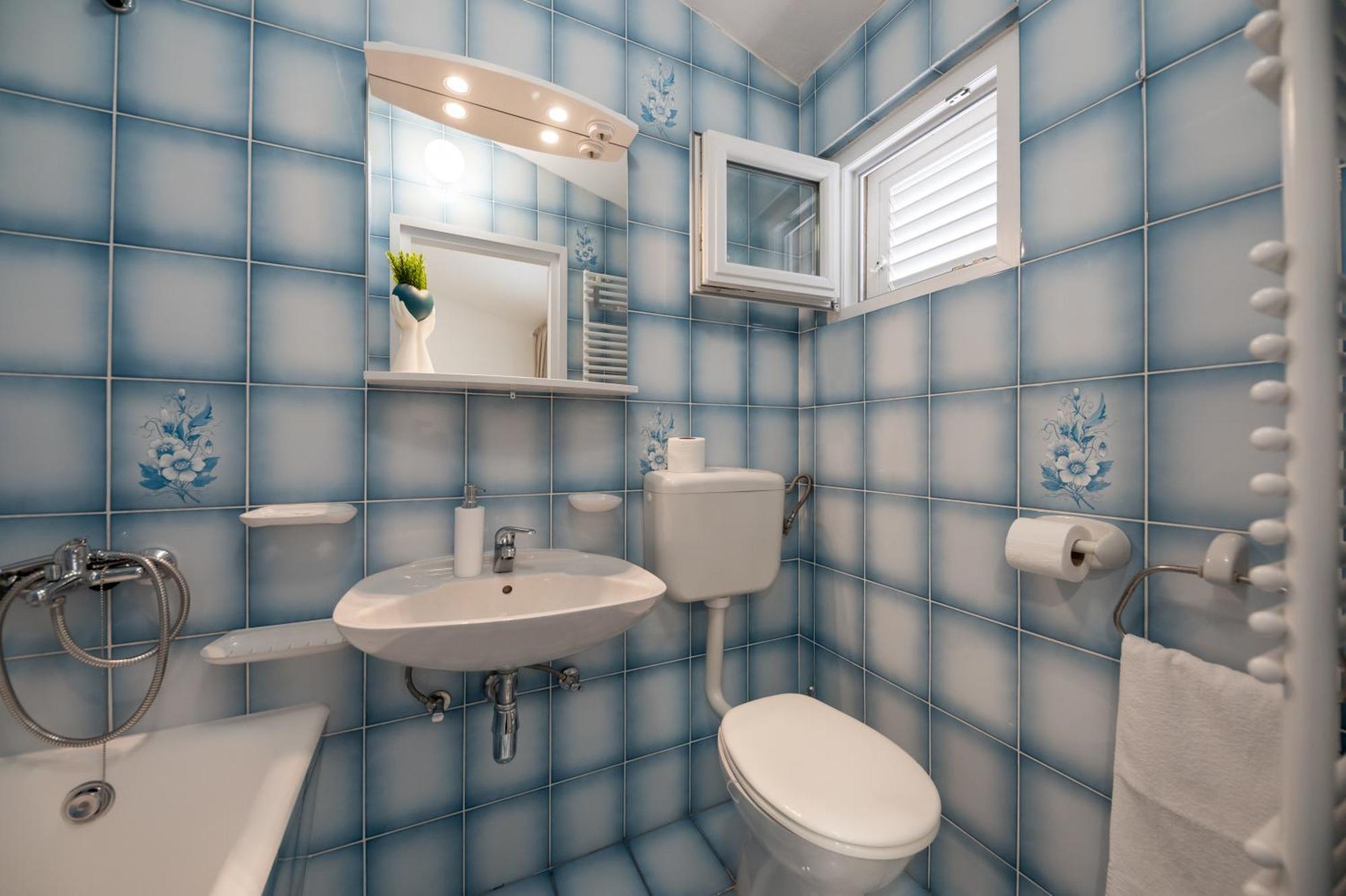 Apartmani Rita Baška Voda المظهر الخارجي الصورة